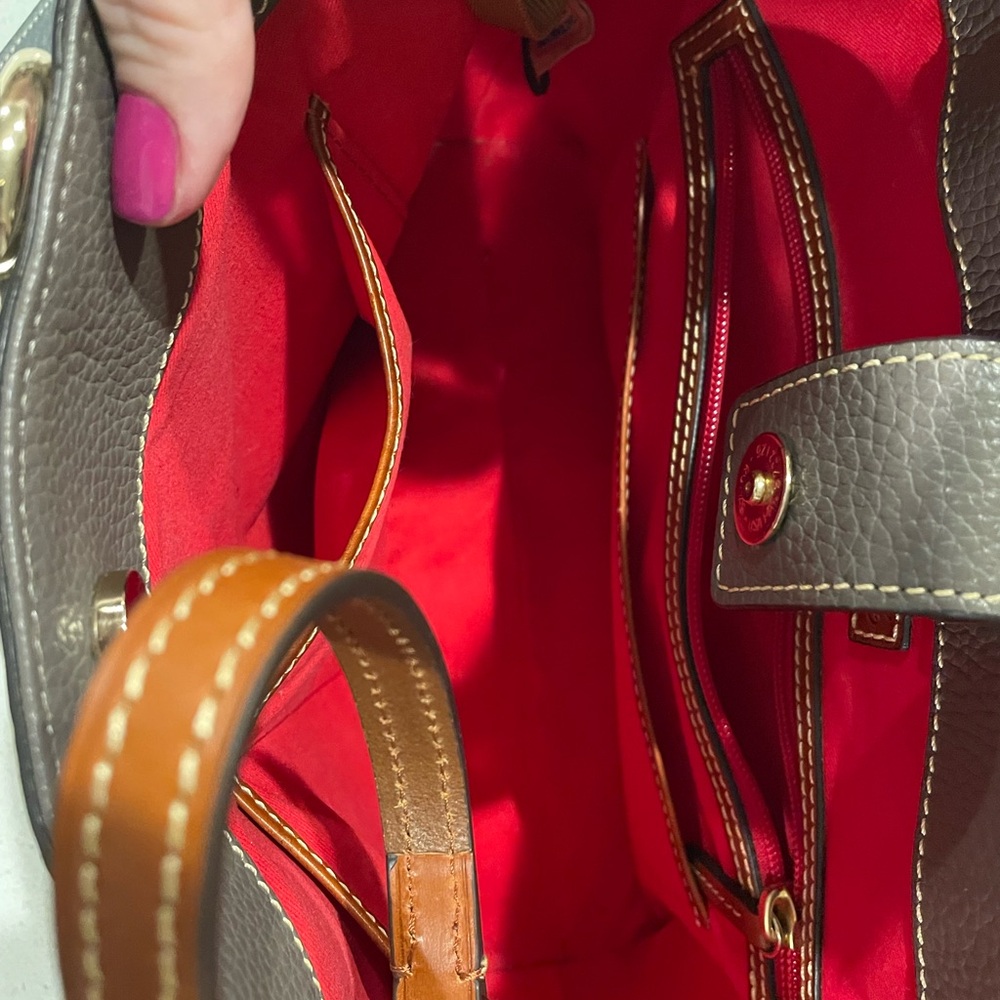 Dooney & Bourke Handbag 👜 - Picture 5 of 10